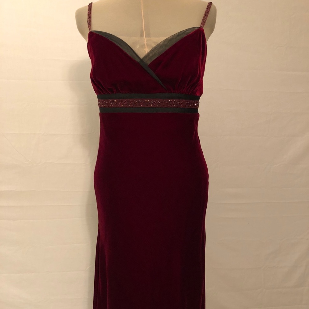Nine West Merlot Velvet Mermaid Evening Dress